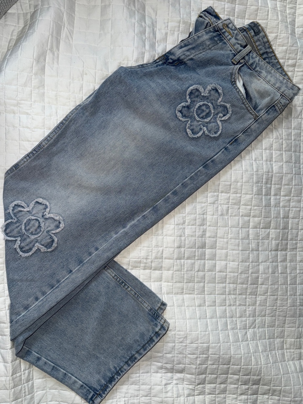 Light Blue Floral Appliqué Wide-Leg Jeans